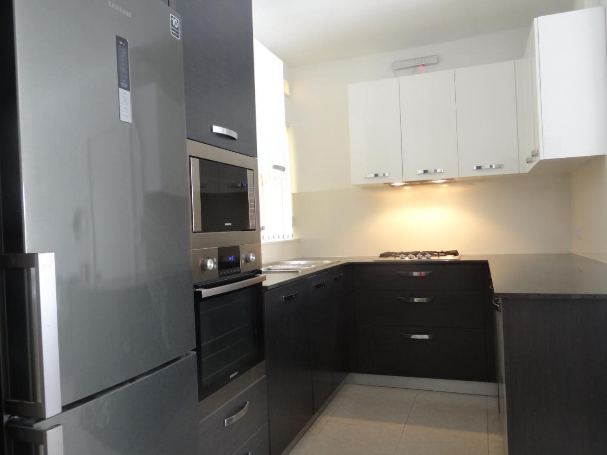Modern Two Bedroom Sea View Apartment Marsaskala Eksteriør billede