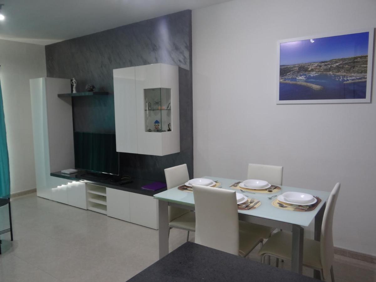 Modern Two Bedroom Sea View Apartment Marsaskala Eksteriør billede