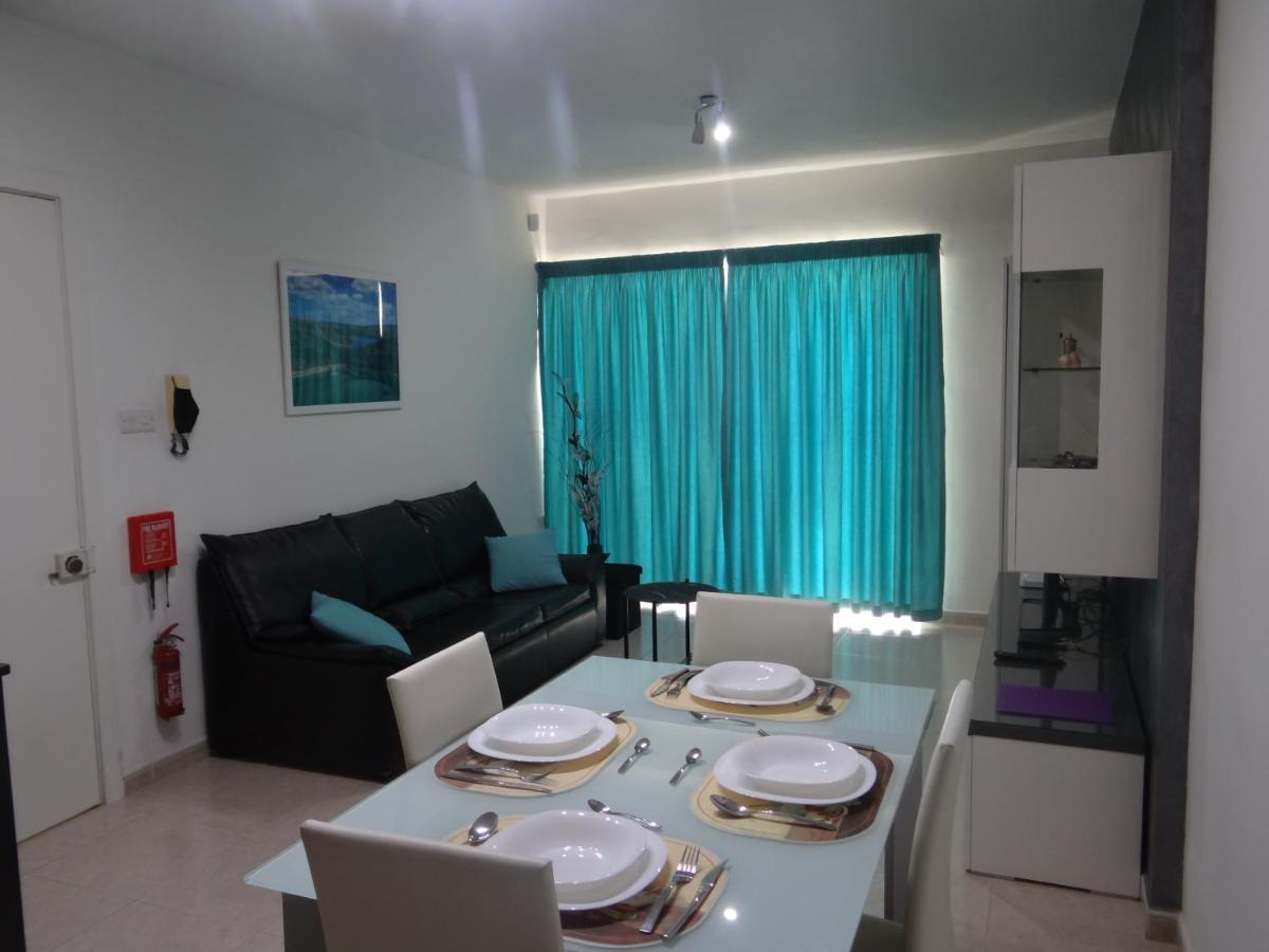 Modern Two Bedroom Sea View Apartment Marsaskala Eksteriør billede
